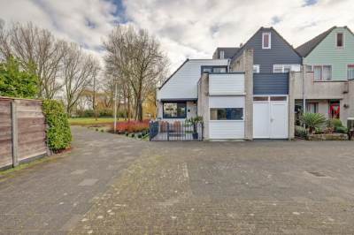 Woning Karperveen 528 Spijkenisse