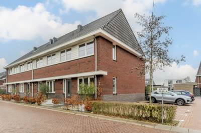 Woning Rhedenstraat 8 Tilburg