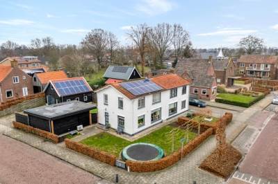 Woning Esdoornlaan 2 Rouveen