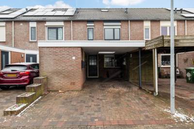 Woning Zwaluwenveld 10 Emmen