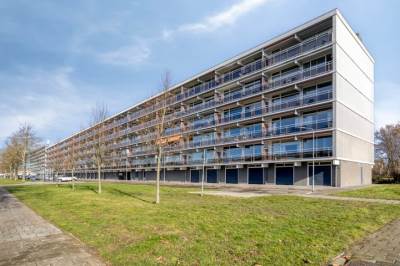 Woning Peter van Anrooylaan 172 Terneuzen