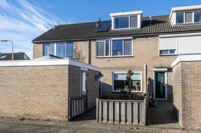 Woning Nachtegaalstraat 30 Sommelsdijk