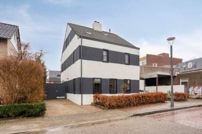 Woning Kerkstraat 14 Best