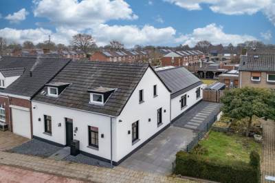 Woning Rijksweg 129 Velden