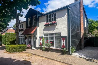 Woning Veldweg 18 Laren (NH)