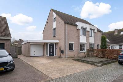 Woning Meanderlaan 206 Tholen