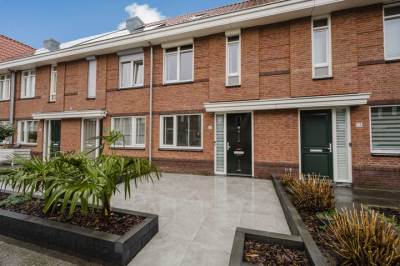 Woning Adriaan Prinslaan 11 Spijkenisse