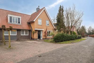 Woning Kiekendieflaan 16 Almere