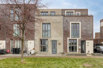 Woning Arinnastraat 19D Almere
