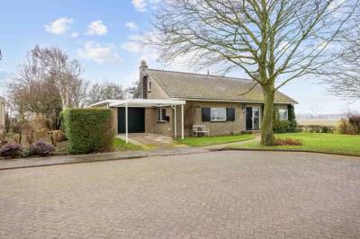 Woning Harlingerstraatweg 51 Midlum