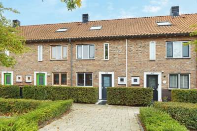 Woning Maurits Escherlaan 42 Rhoon