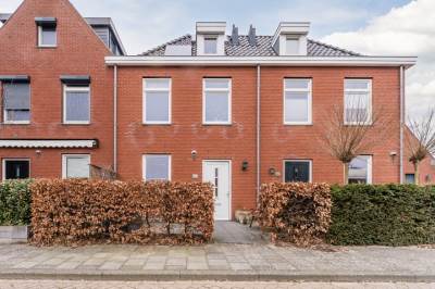 Woning van Riemsdijklaan 123 Beverwijk