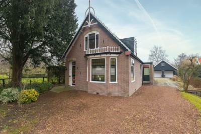 Woning Dorpsstraat 16 Zwaag