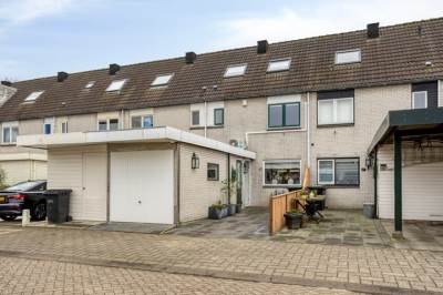 Woning Neerhof 13 Almere