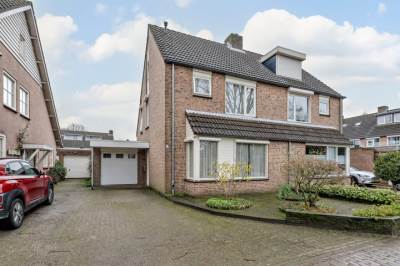 Woning Biezelaar 4 Rijen