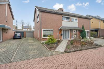 Woning Rienstraat 6 Urmond