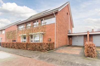 Woning Aakpark 16 's Gravenmoer