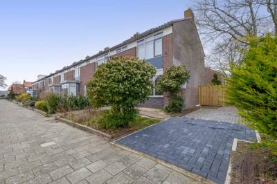 Woning Pieter van der Deurelaan 15 Den Helder
