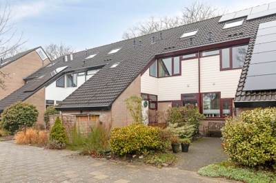 Woning Simon Vestdijkstraat 25 Hengelo (OV)