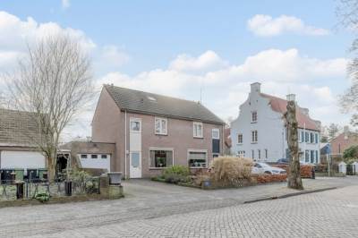 Woning Margrietstraat 2B Rijen