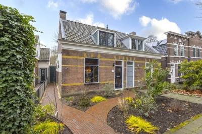 Woning Stationsweg 96 Sliedrecht