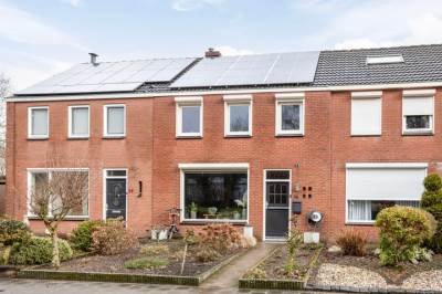 Woning Dokter J. Veldhuijzen van Zantenstraat 54 Enter