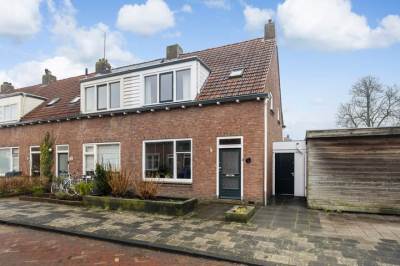 Woning Jitze Pieter van Dijkstraat 2 Franeker