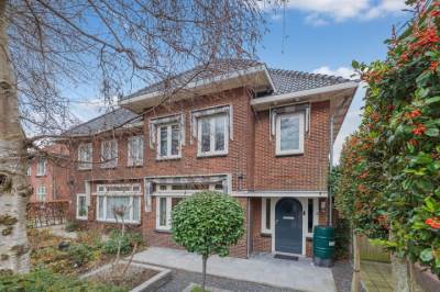 Woning Weeresteinstraat 100 Hillegom