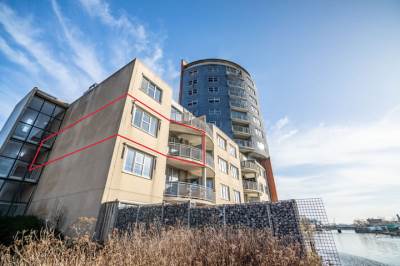 Woning Alexander Dubcekplaats 13 Leiden