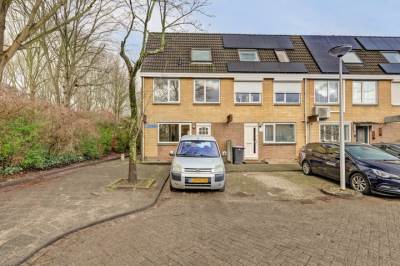 Woning Rigolettostraat 1 Spijkenisse
