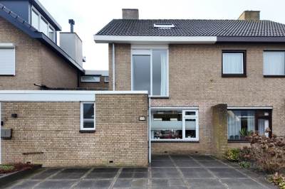 Woning Andries Vierlinghlaan 5 Willemstad
