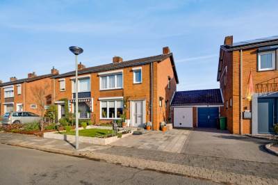 Woning van Loonstraat 10 Haelen