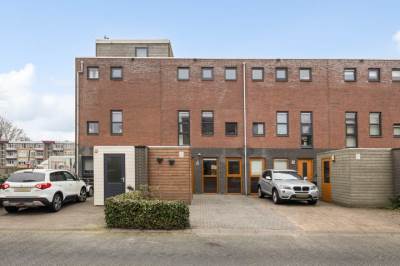 Woning Dr. Bearda Bakkerstraat 20 Leeuwarden