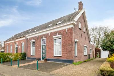 Woning Stationstraat 25 Alphen (NB)