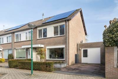 Woning De Mommers 4 Waalre