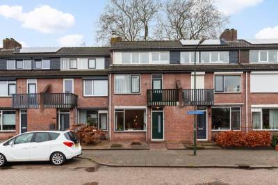 Woning Houweningeweer 26 Hardinxveld-Giessendam