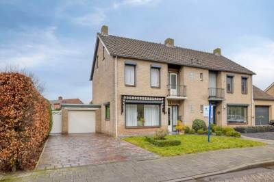 Woning van Middelhovenstraat 81 Axel