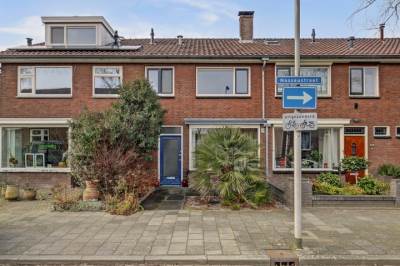 Woning Nassaustraat 124 Ridderkerk