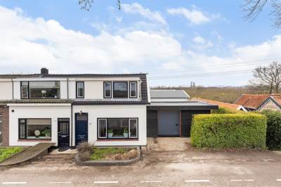 Woning Oud-Cromstrijensedijk OZ 83 Klaaswaal