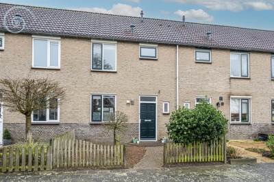 Woning Prins Bernhardlaan 118 Middelharnis