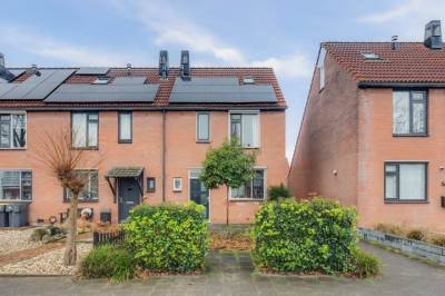 Woning Eikenlaan 61 Puttershoek