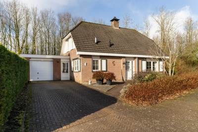 Woning Akasiahôf 24 Stiens