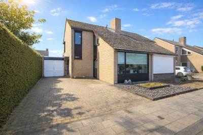 Woning Moerbeilaan 18 Neer