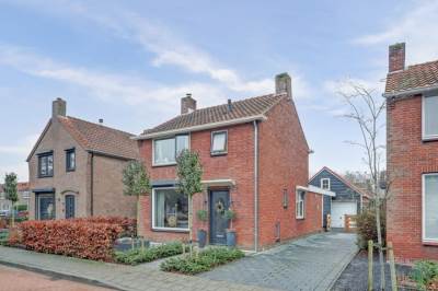 Woning Burg Vogelaarstraat 27 Kruiningen