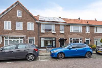 Woning Deken Waarestraat 56 Beverwijk
