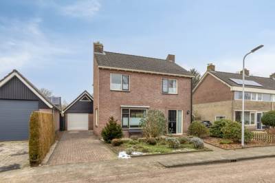 Woning Koudenburgerweg 1 Haulerwijk