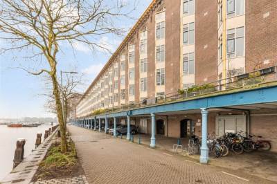 Woning Zeeburgerkade 532 Amsterdam