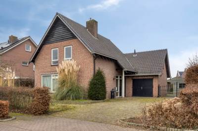Woning de Tijnagel 10 Alphen (GE)