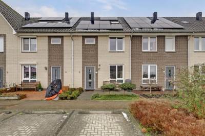 Woning Waaiersluis 25 Sleeuwijk