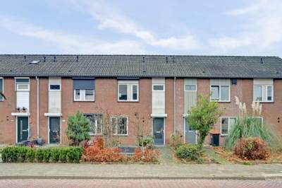 Woning Schoutenlaan 107 Geertruidenberg